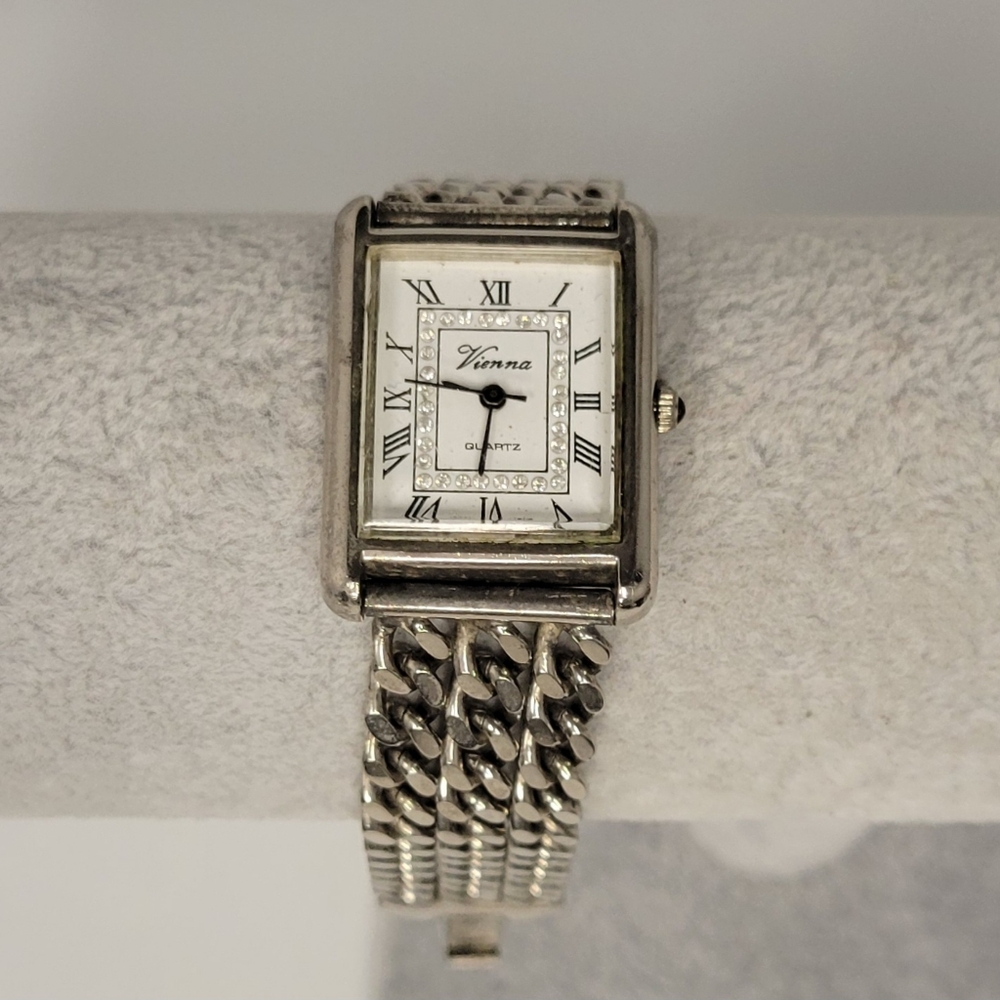 ▪︎Vienna Women's Watch